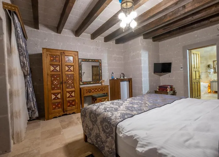 Underground Cave * Göreme