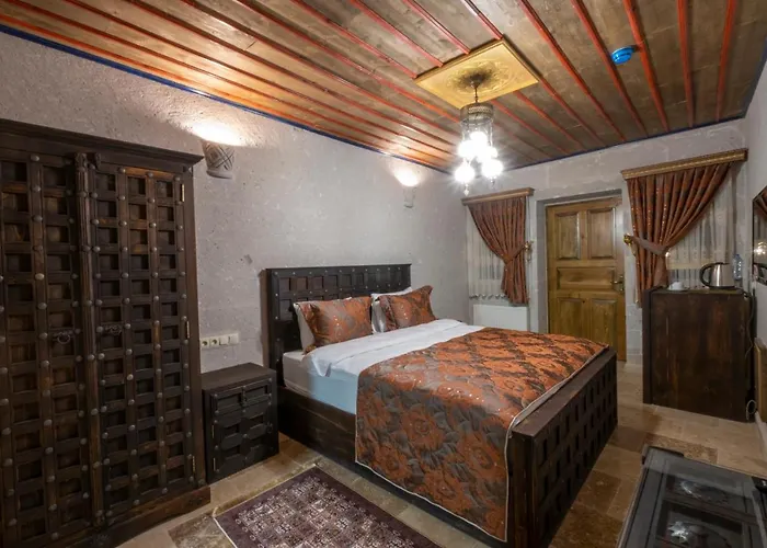 Hotel Underground Cave *