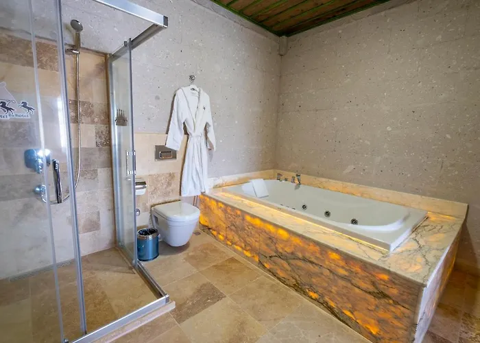 Underground Cave Hotel *