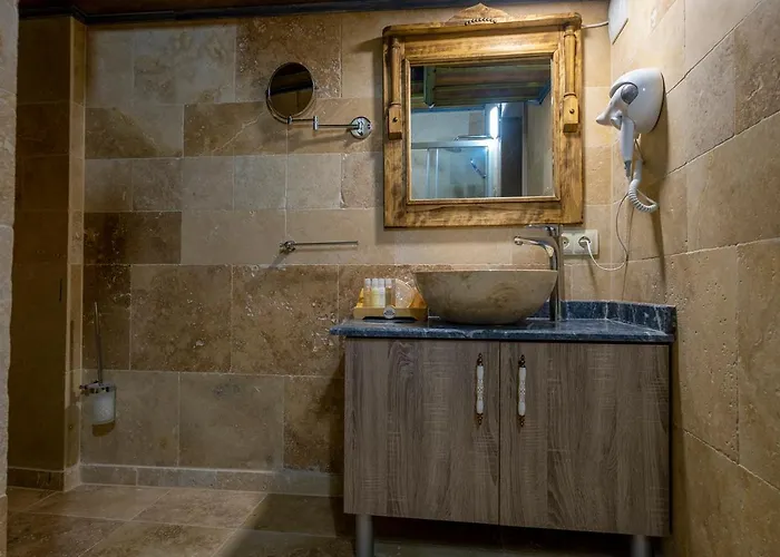 Otel Underground Cave